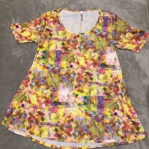 LuLaRoe T shirt